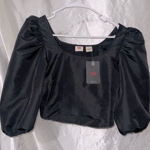 Levi’s crop top, black puffy sleeves Levi’s top. Brand new